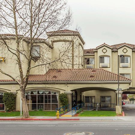 Comfort Inn San Jose International Airport Exterior photo
