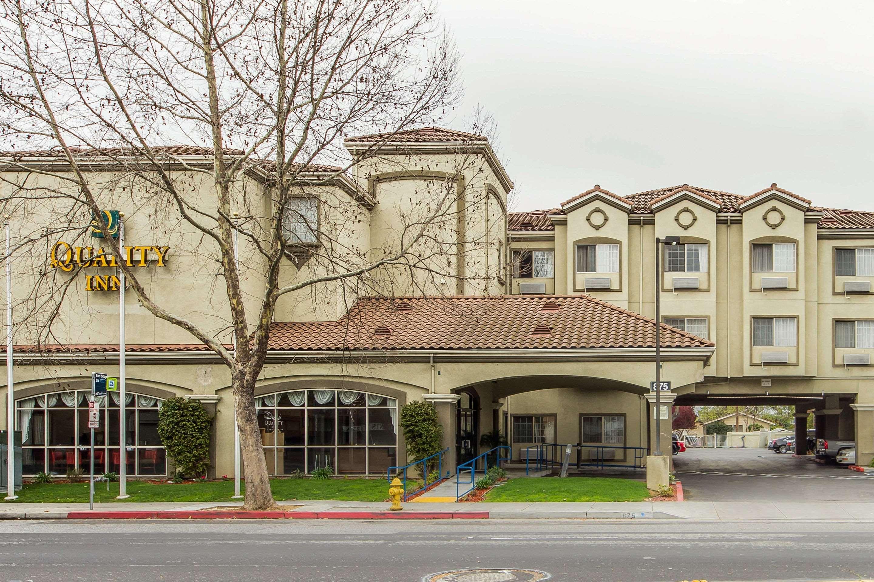Comfort Inn San Jose International Airport Exterior photo