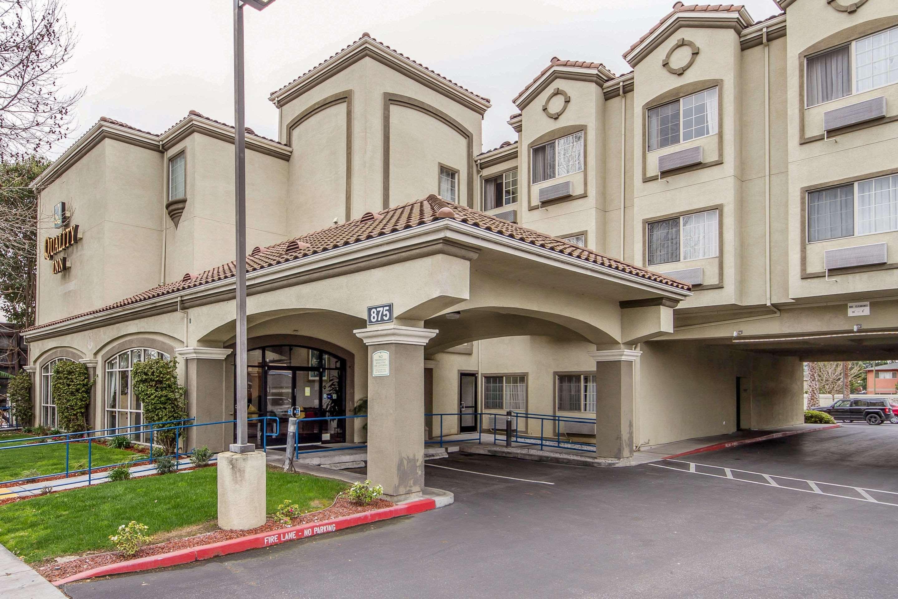 Comfort Inn San Jose International Airport Exterior photo